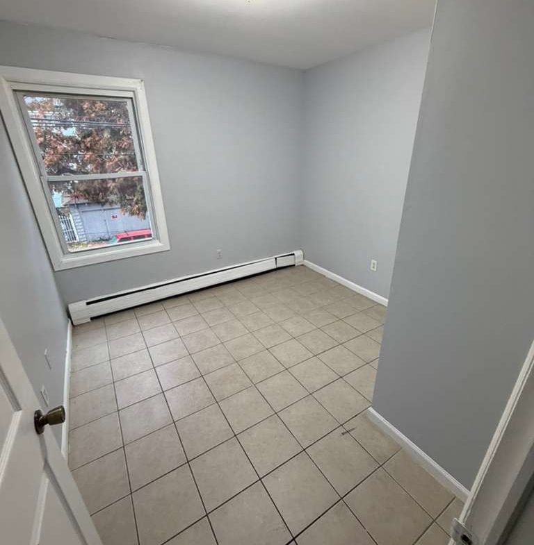 52 Rosa Parks Blv. Apt. 2
