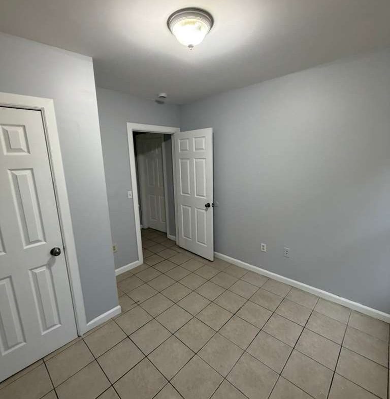 52 Rosa Parks Blv. Apt. 2