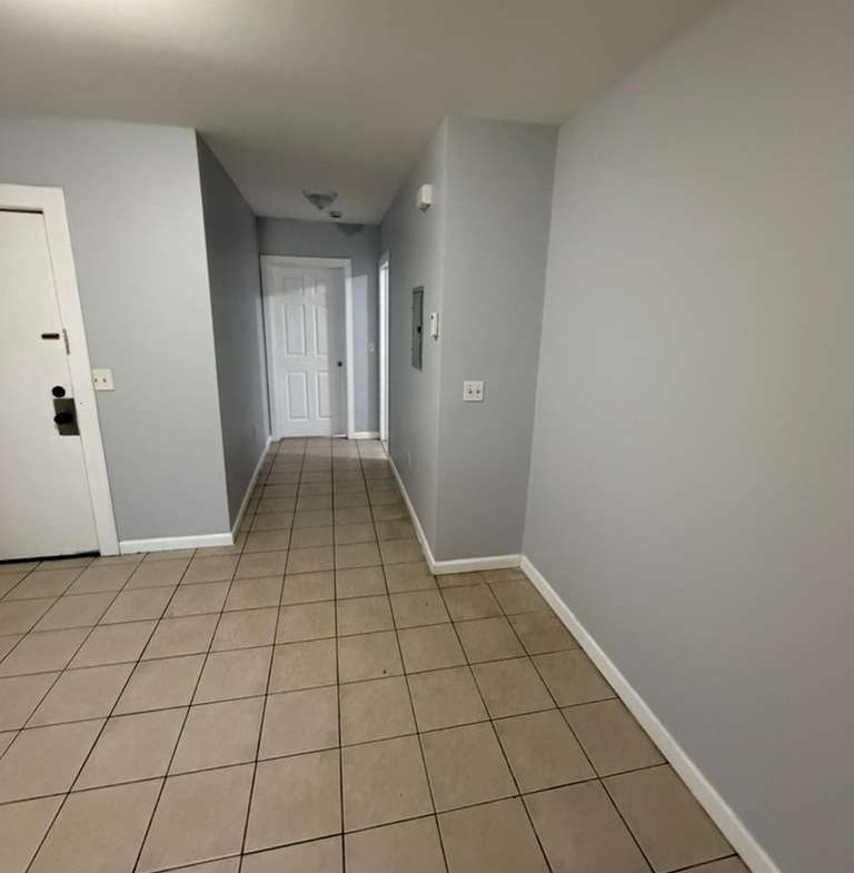 52 Rosa Parks Blv. Apt. 2