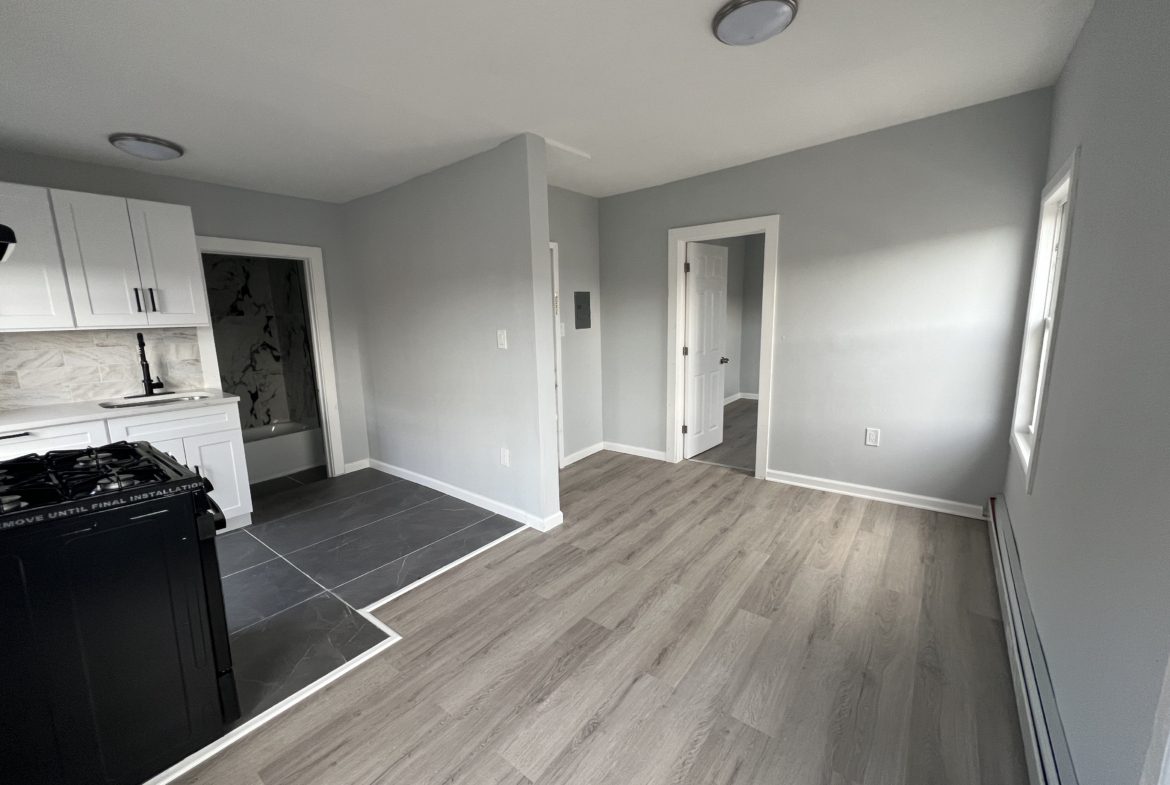297 Van Houten St. Apt 3R