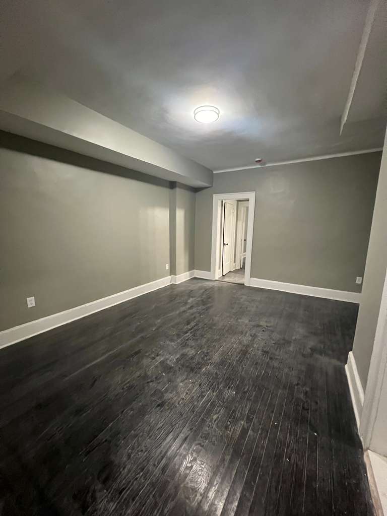 WhatsApp Image 2025-12-22 at 5.11.14 PM 1003 S Orange Ave. Apt 104