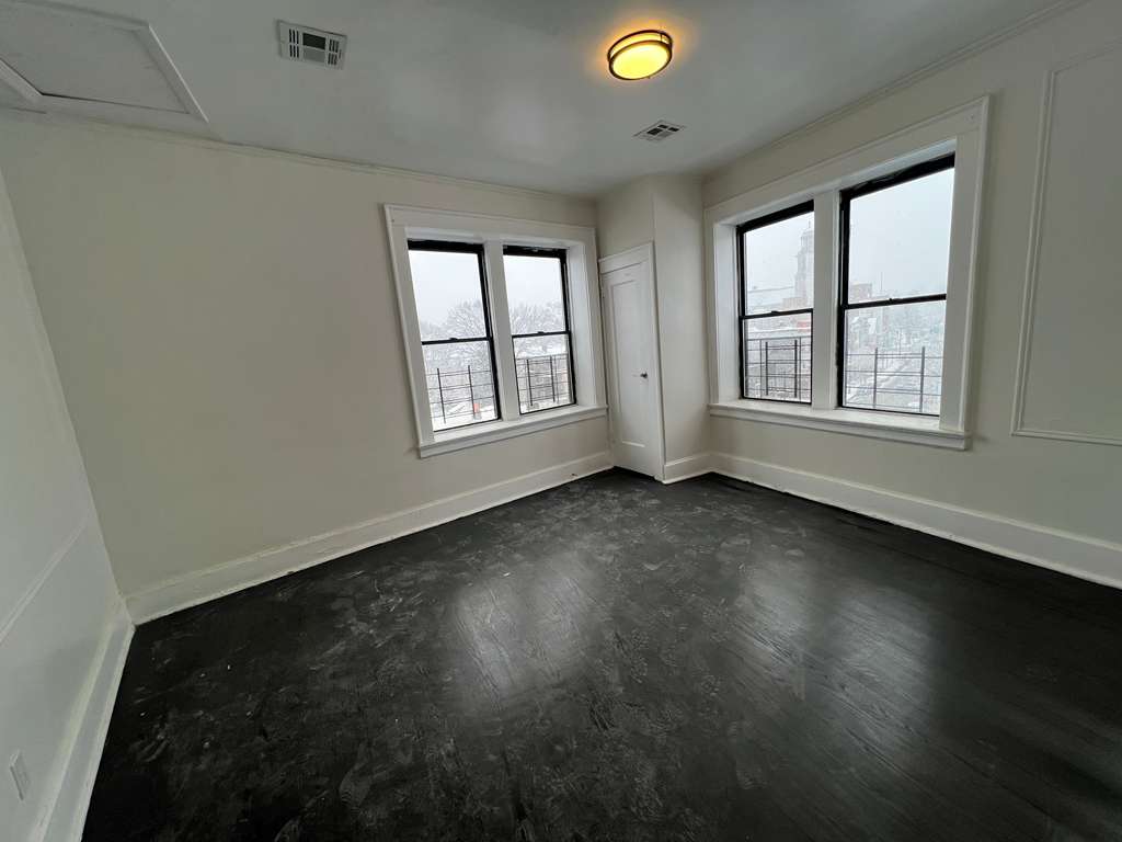 1003 S Orange Apt. 503