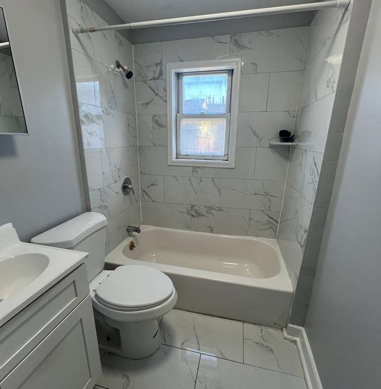 326 Grand St. Apt. 4F