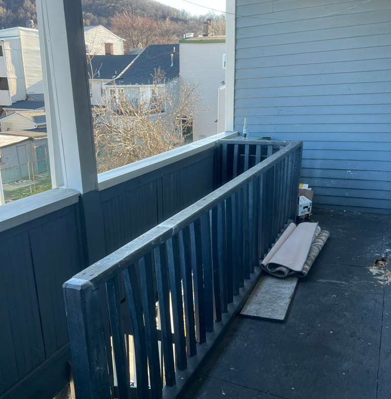 326 Grand St. Apt. 4F