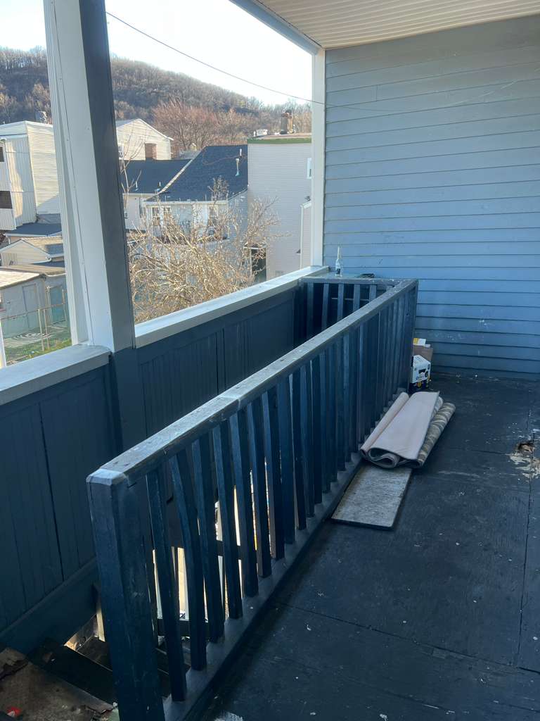 326 Grand St. Apt. 4F