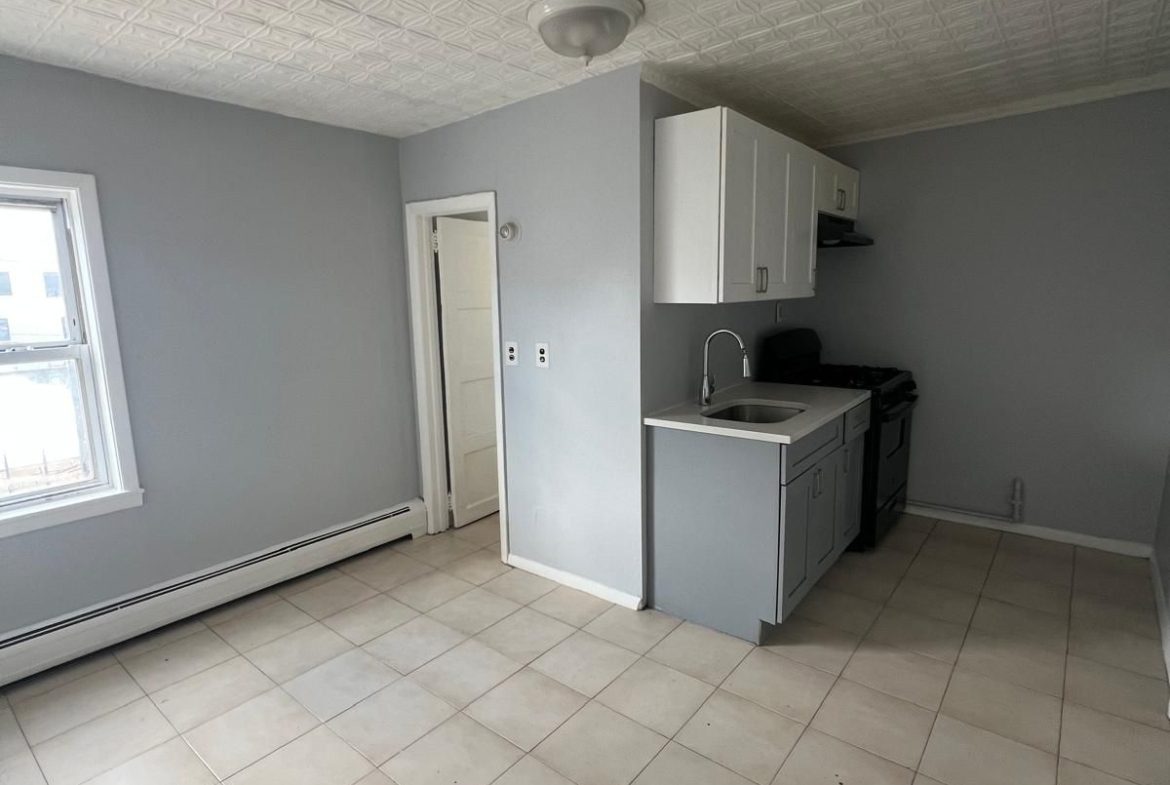 97 Jersey St. Apt 10