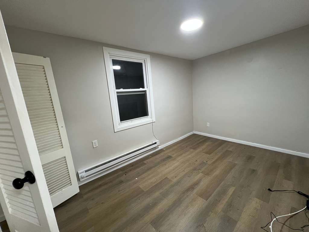 5-7 Straight Street Apt. 5