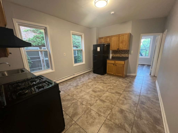 263 Rosa Parks Blvd. Apt. 4