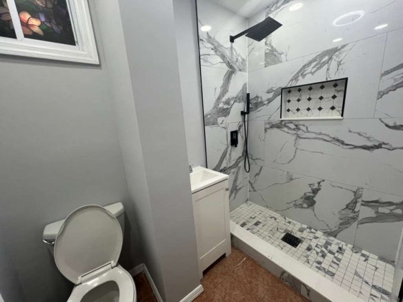 875 Main Ave. Apt.1