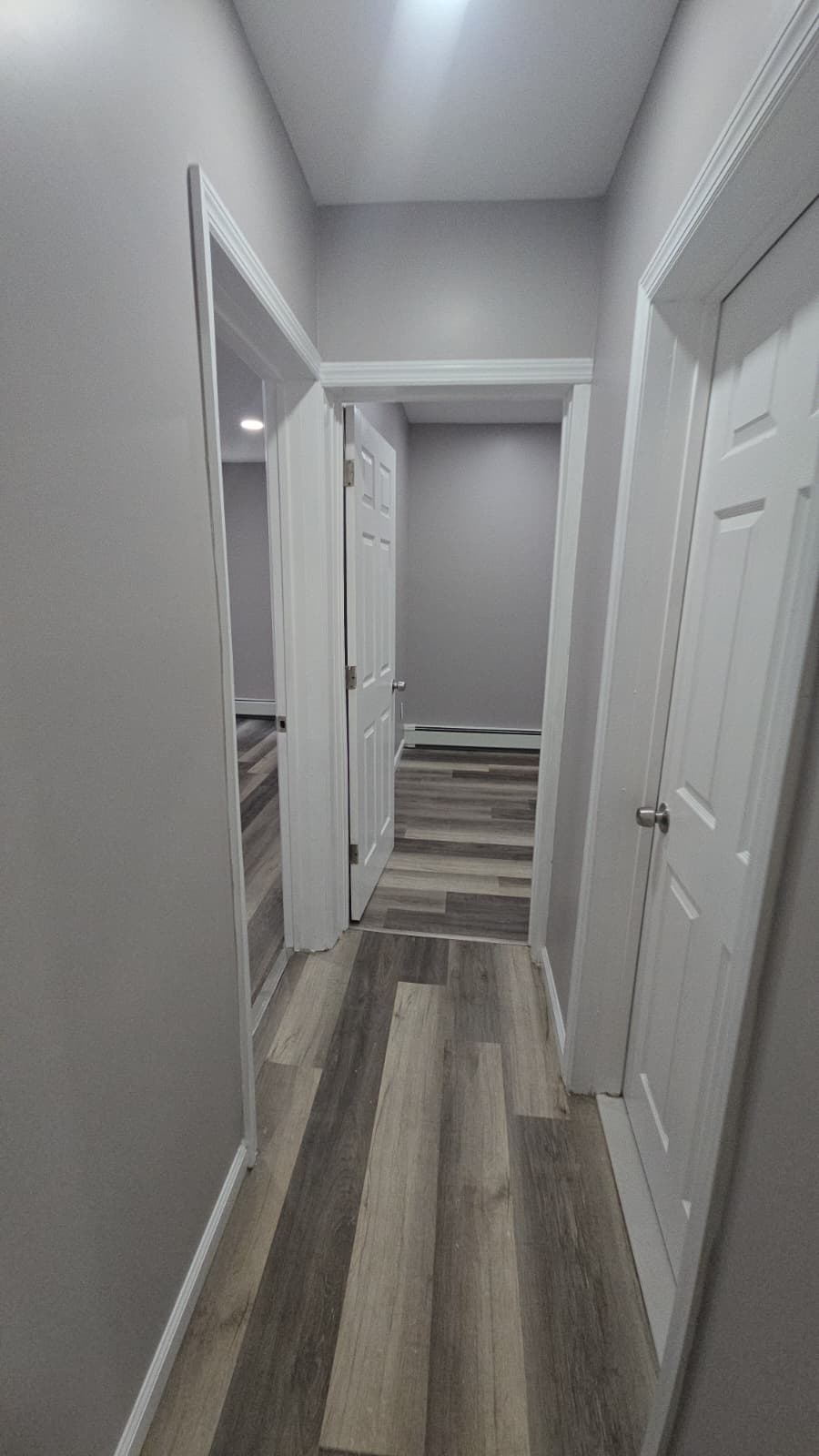 93 Park Ave. Apt. 2R