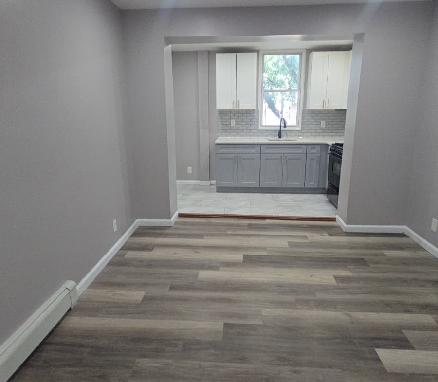 93 Park Ave. Apt. 2R