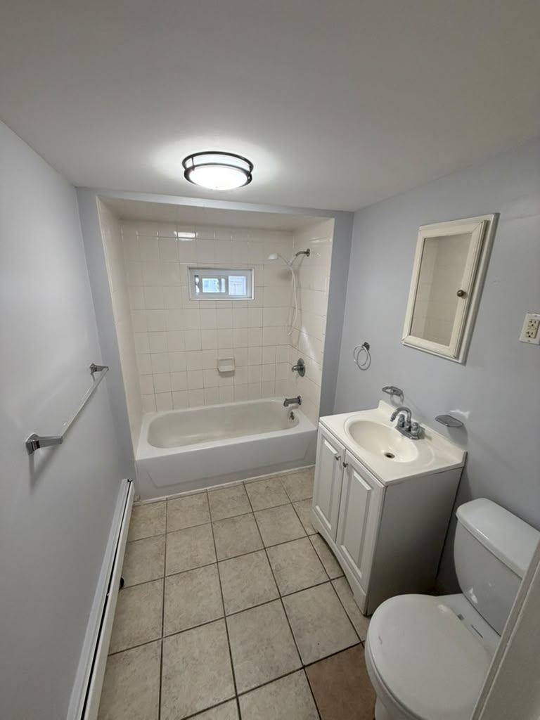 428 River St. Apt. 3