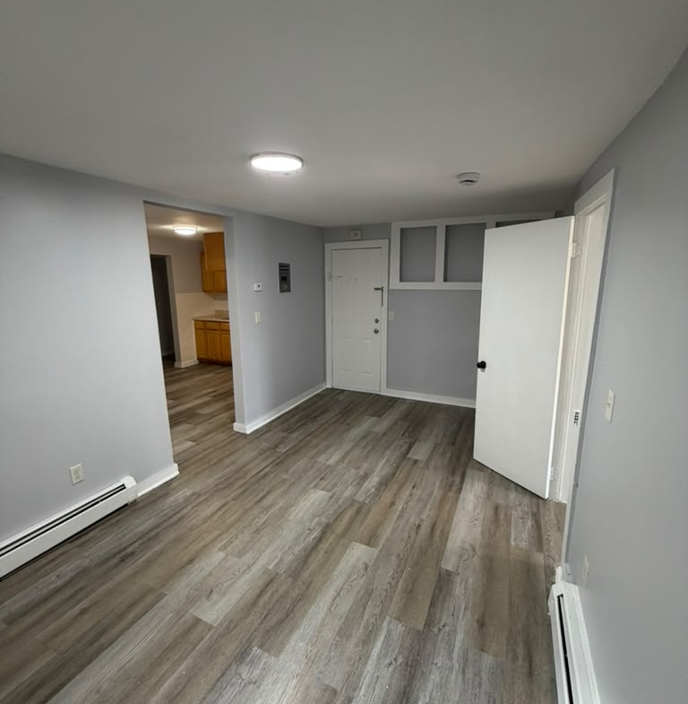 428 River St. Apt. 3