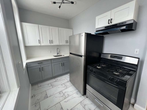 596 River St. Apt. 6