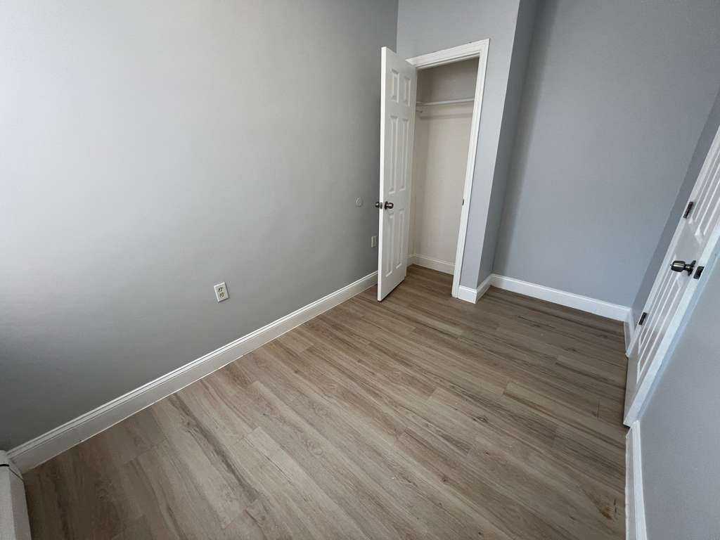 596 River St. Apt. 6