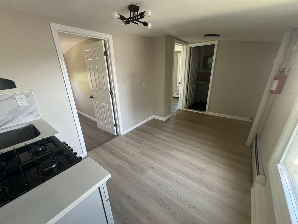 601 Main St. Apt. 2RL