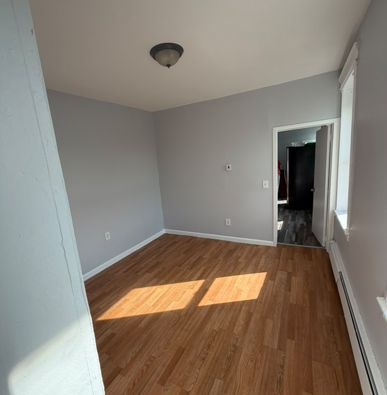 300 Watchung Ave. Apt. 8