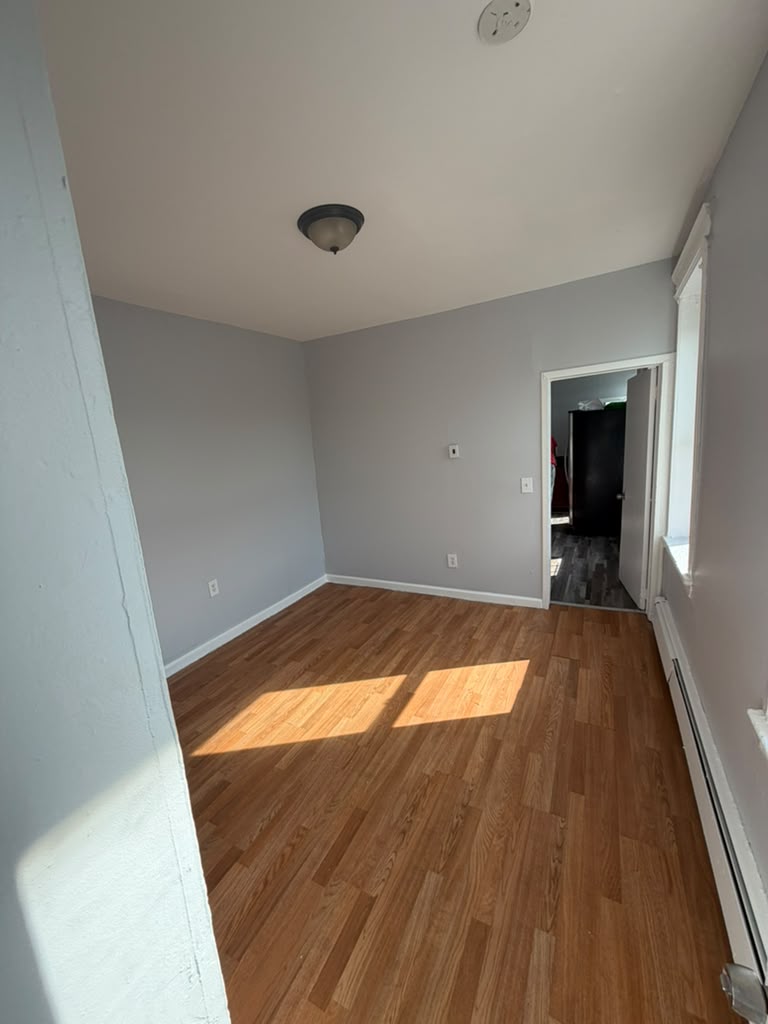 300 Watchung Ave. Apt. 8