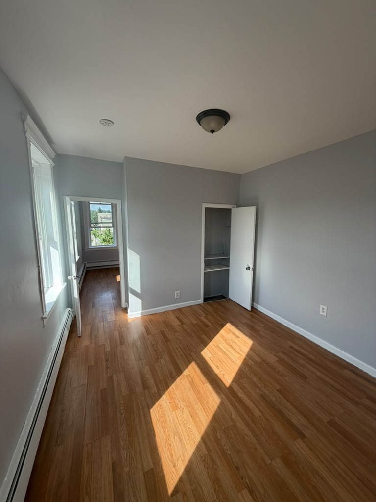300 Watchung Ave. Apt. 8