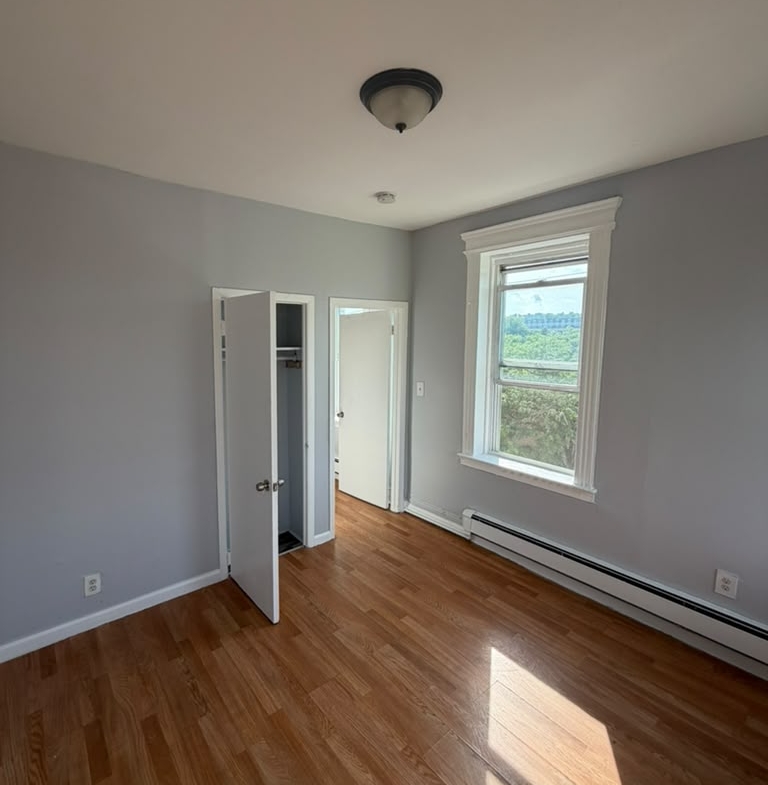 300 Watchung Ave. Apt. 8