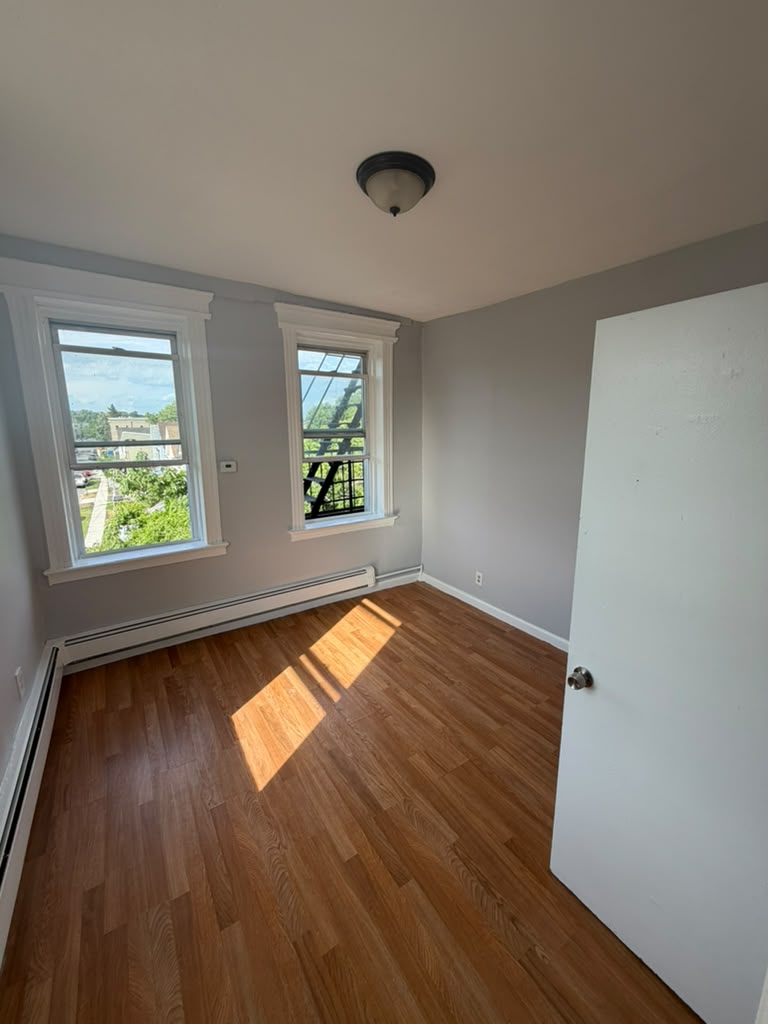 300 Watchung Ave. Apt. 8