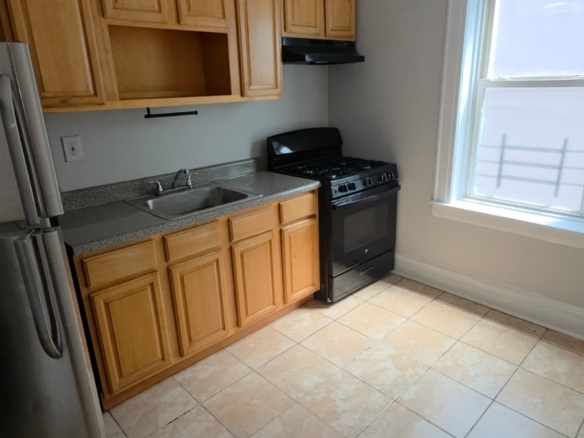 75 N 7th Street. Apt. 302