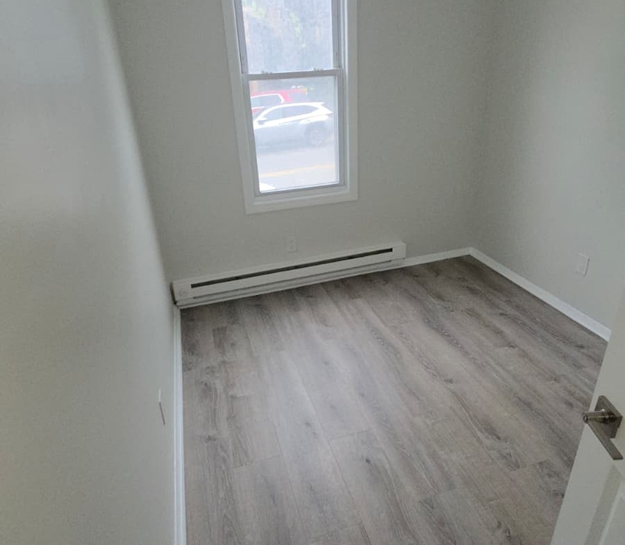 194 W. Broadway Apt. 1F
