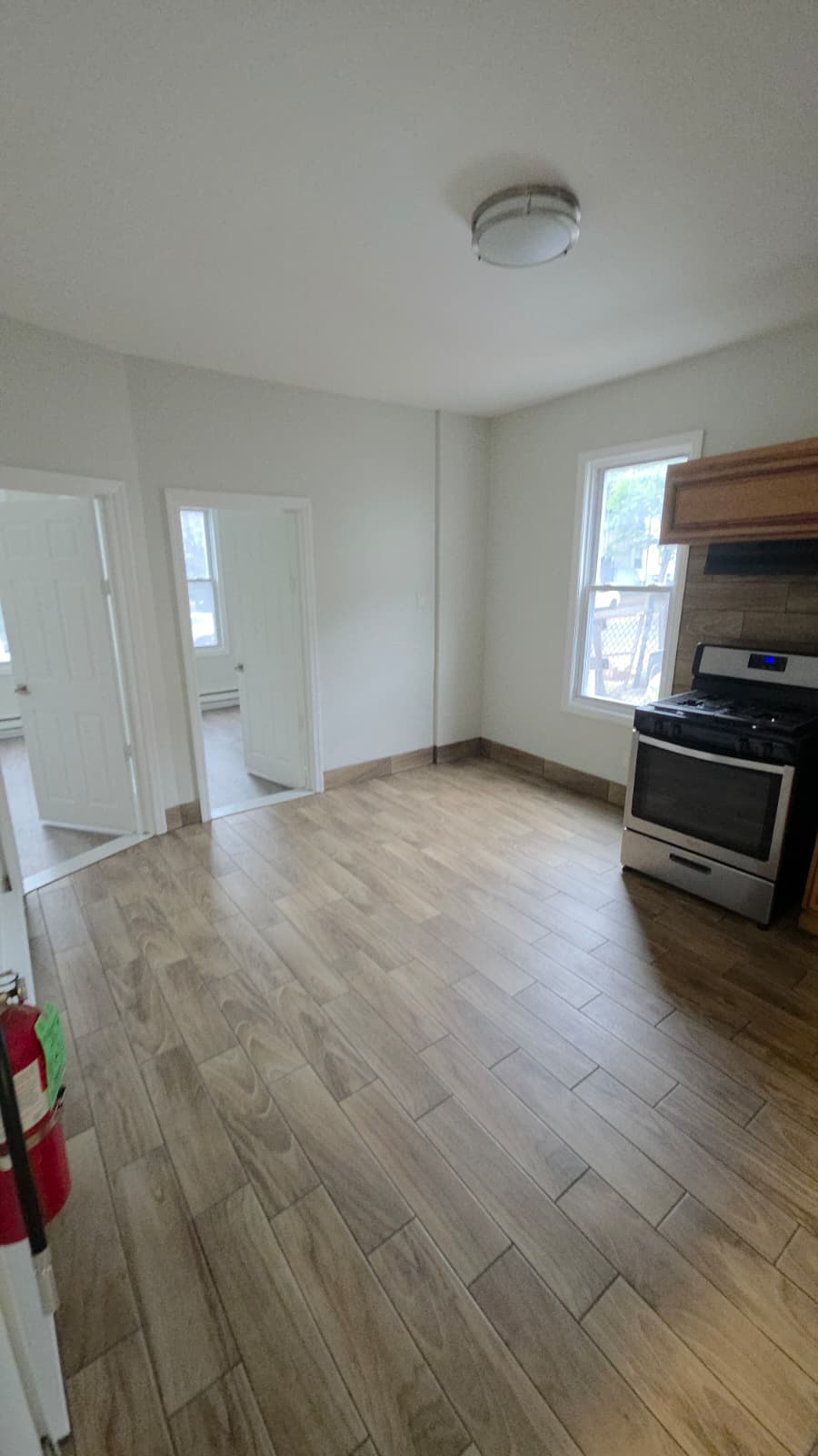 194 W. Broadway Apt. 1F