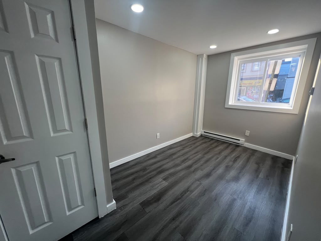 181 Sherman St. Apt. B