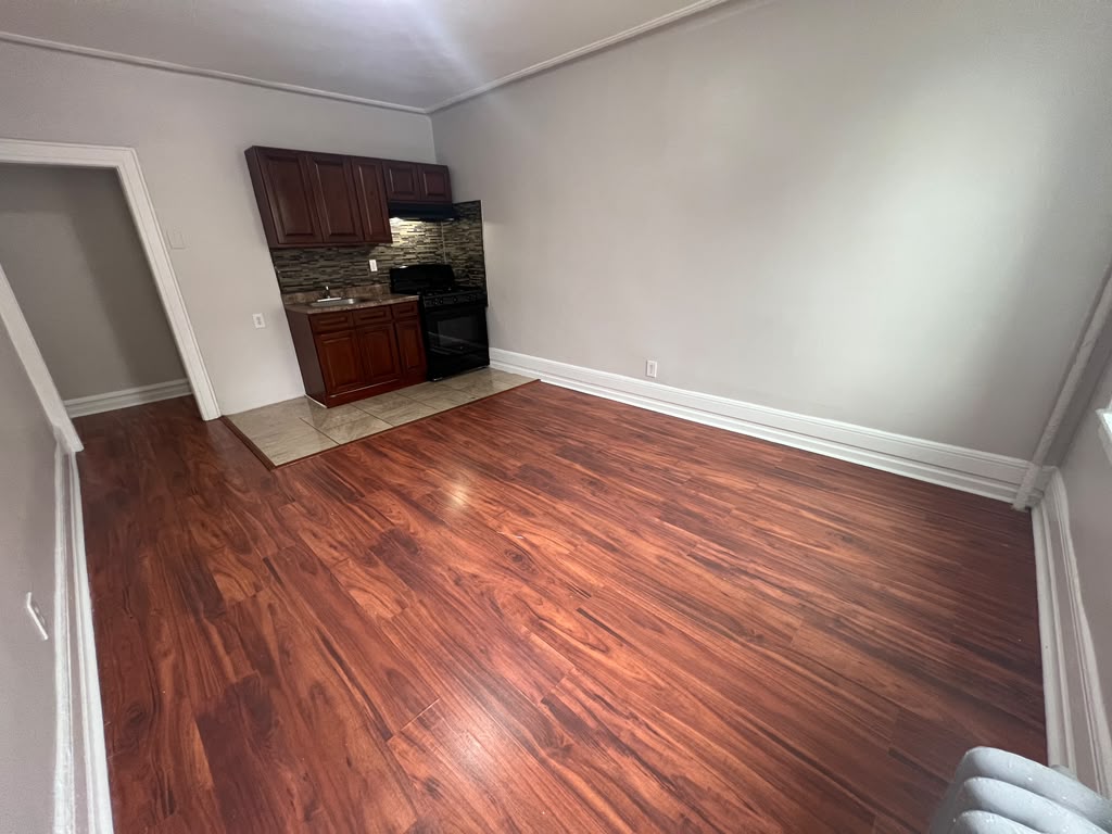 75 N 7th St. Apt. 107