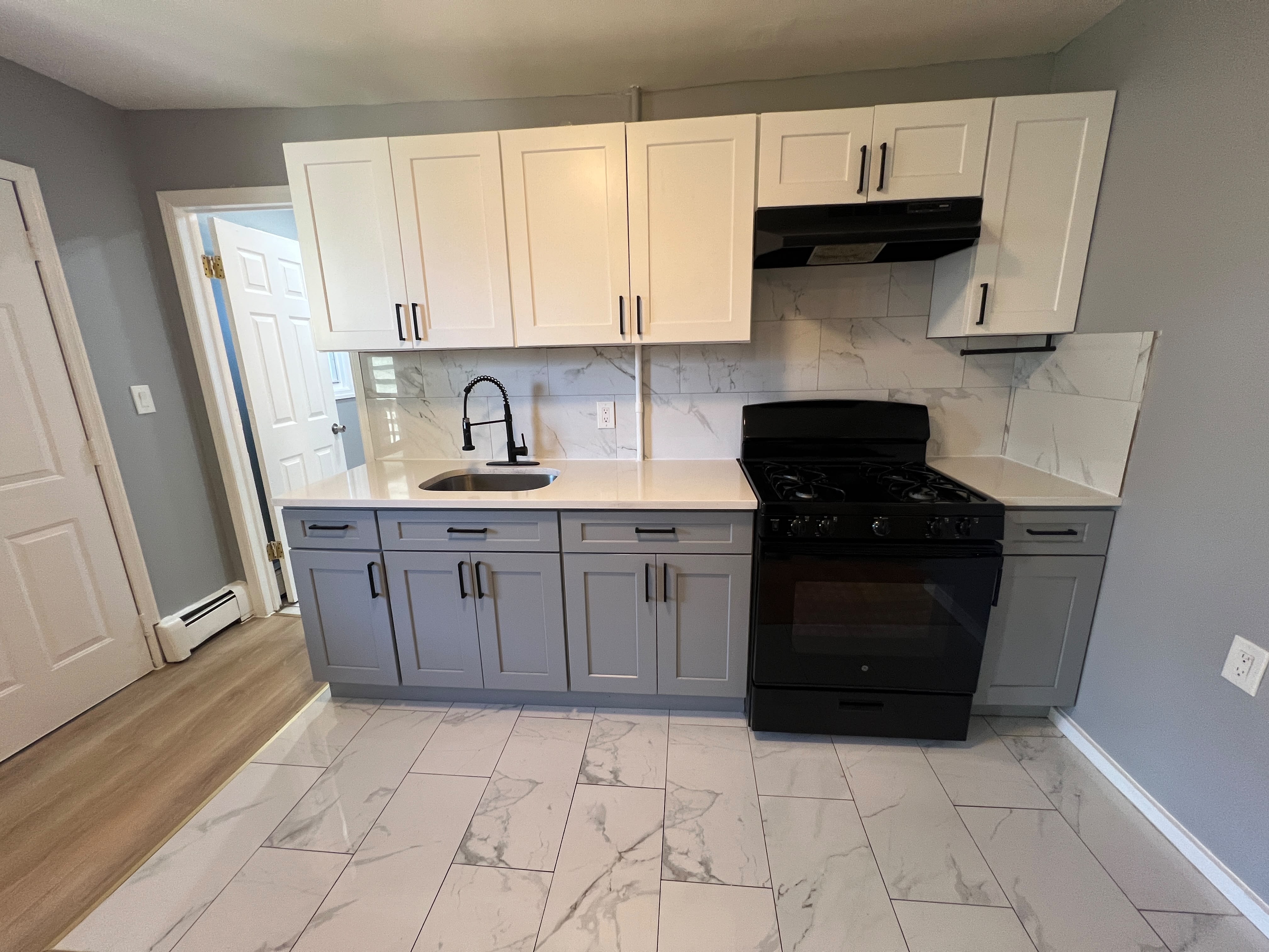 542 River St. Apt. 2