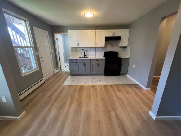 542 River St. Apt. 2