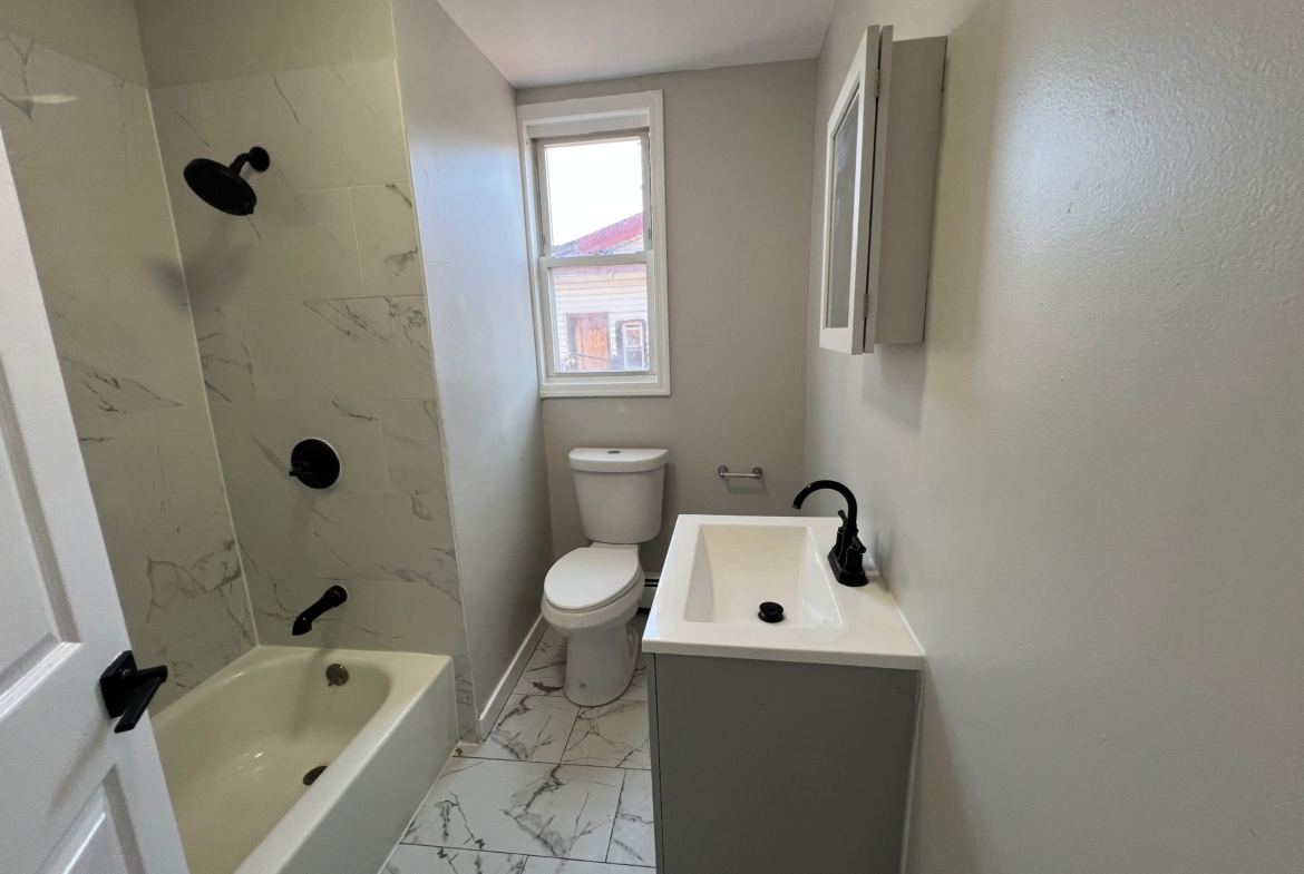 271 Summer St Apt. 3R