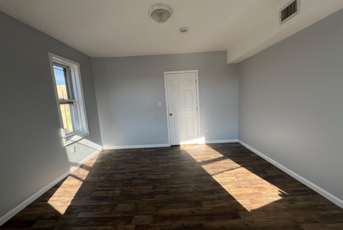 314 Market St. Apt. 9