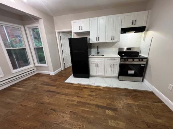 276 Broadway Apt. 5