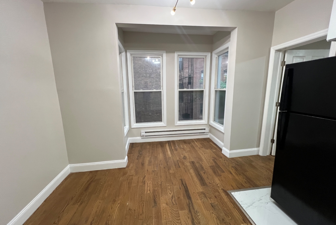 276 Broadway Apt. 5