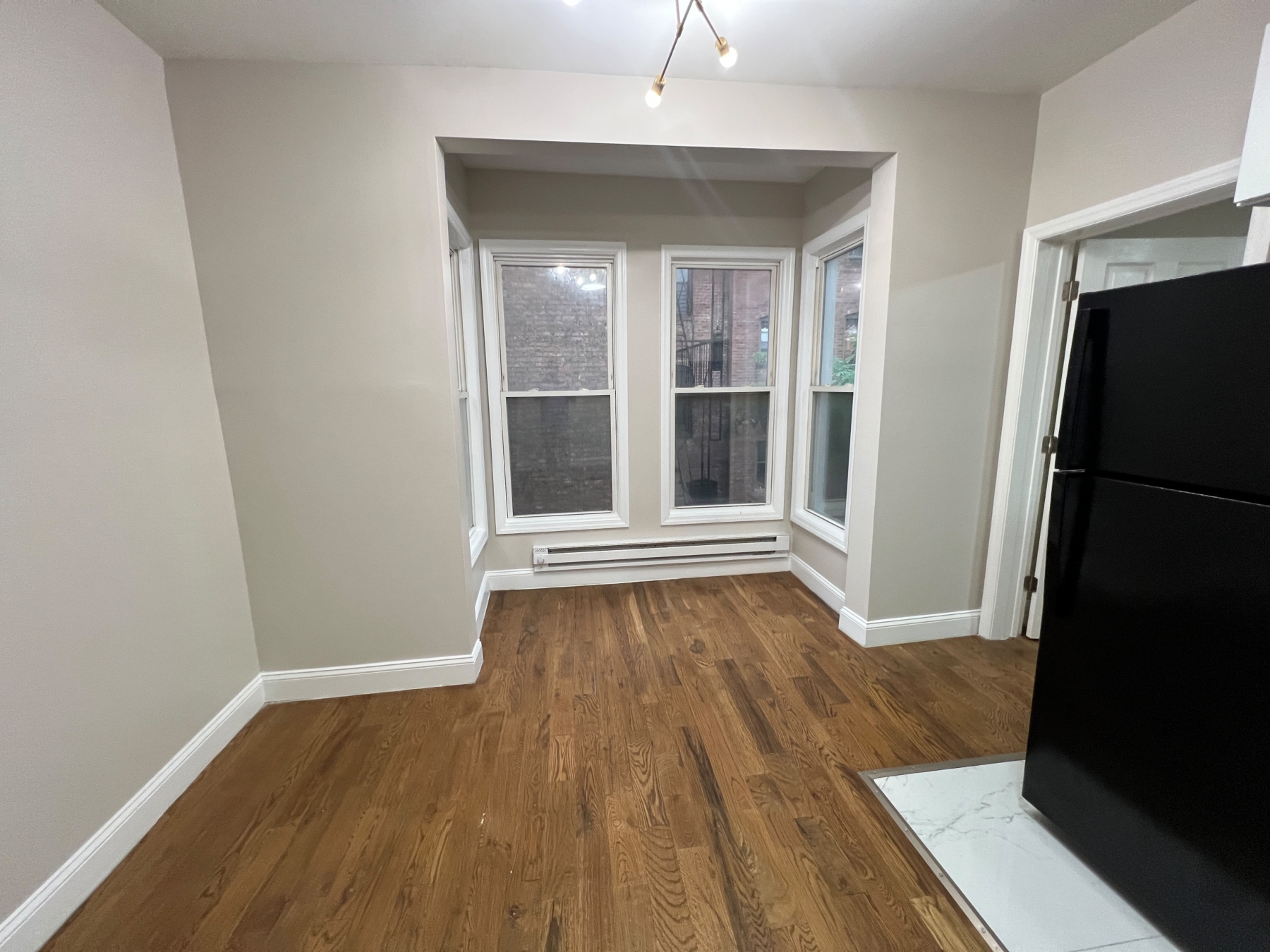 276 Broadway Apt. 5