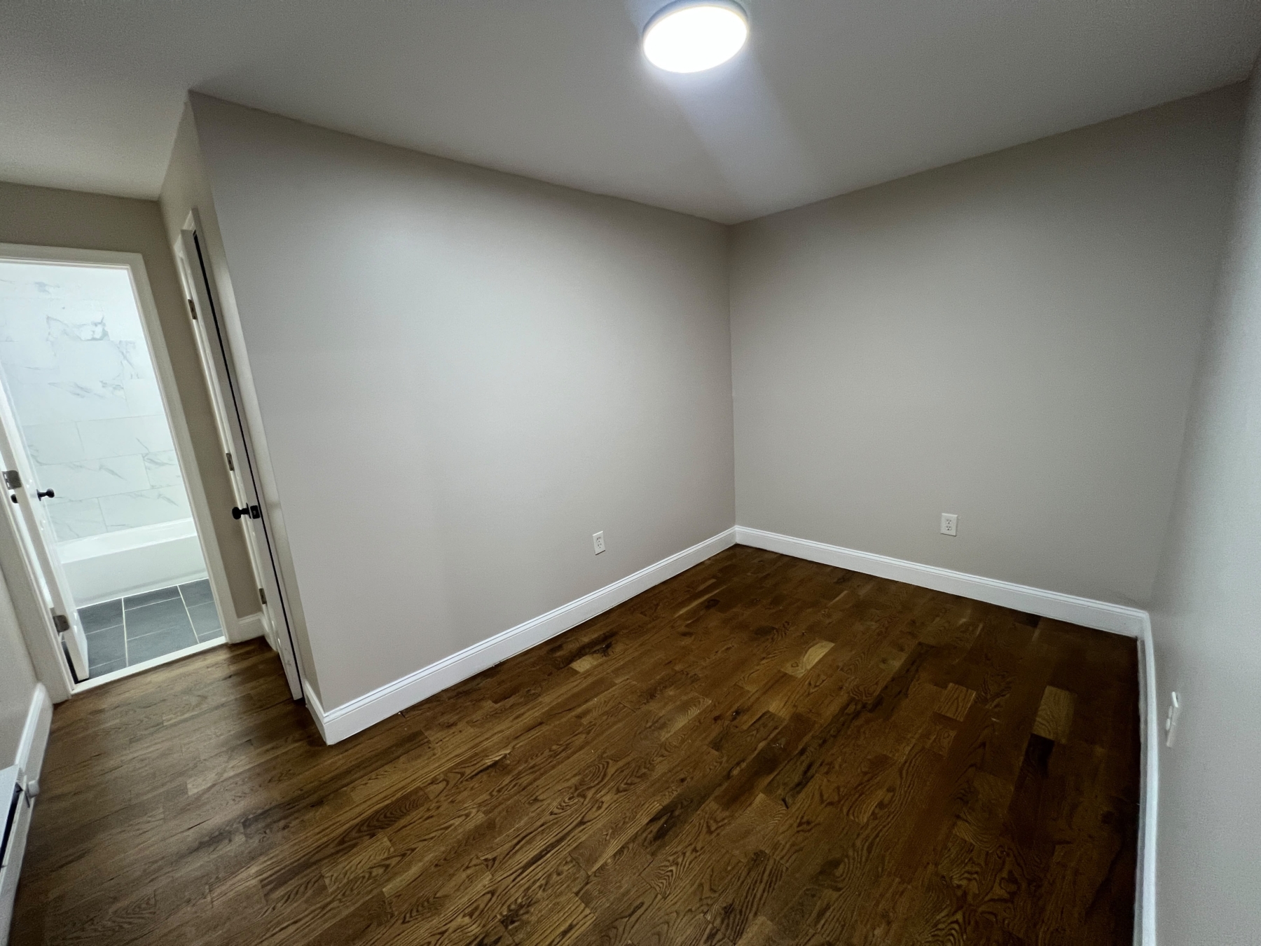 276 Broadway Apt. 5