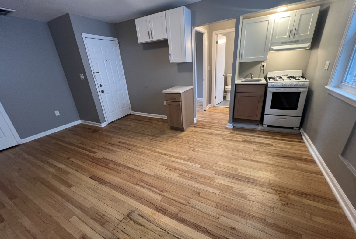 377 Clinton Pl. Apt. 247-2