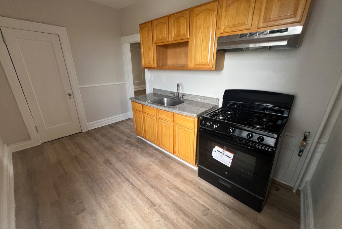 75 N 7th Street. Apt. 302