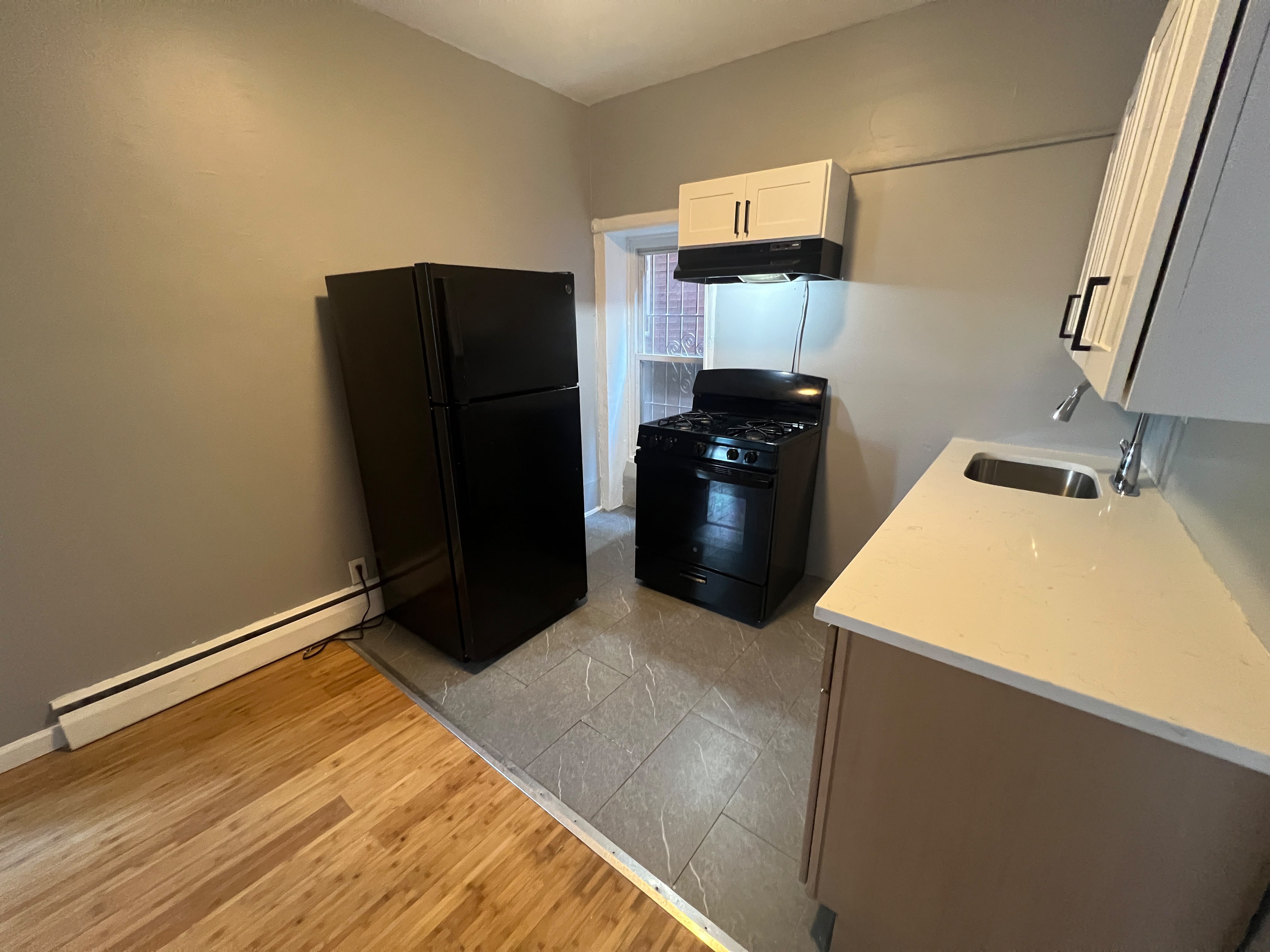 300 Watchung Ave. Apt. 2