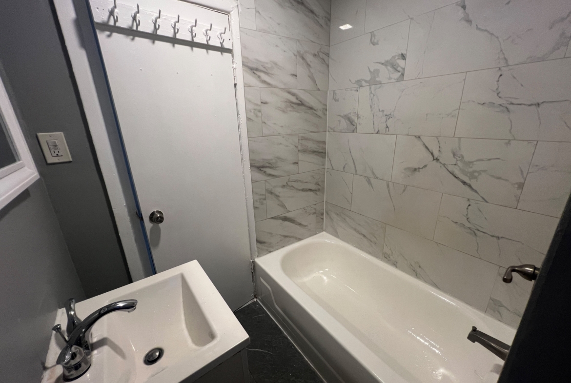 300 Watchung Ave. Apt. 2