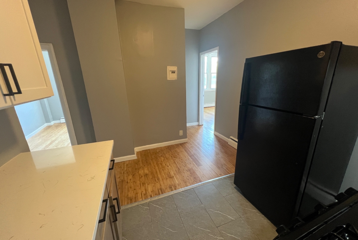 300 Watchung Ave. Apt. 2