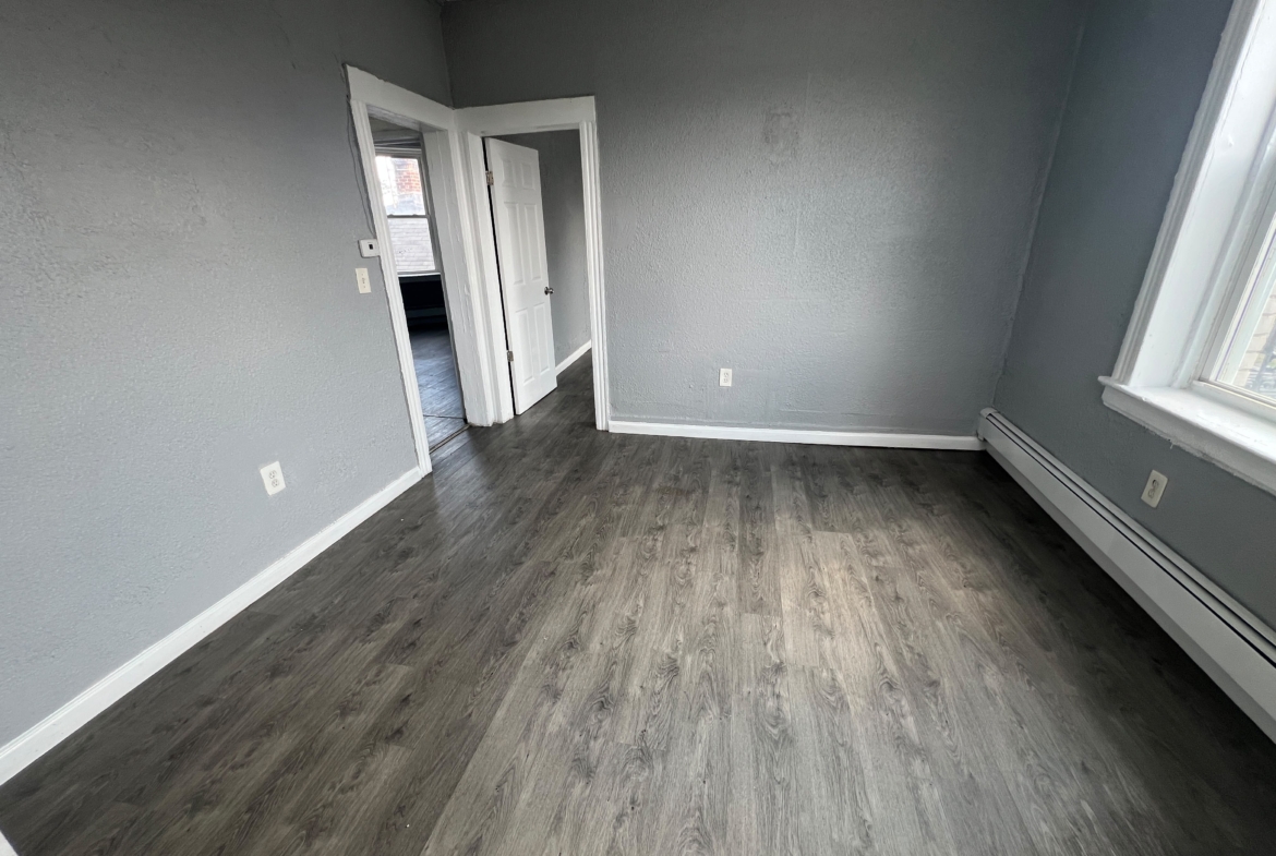 300 Watchung Ave. Apt. 7