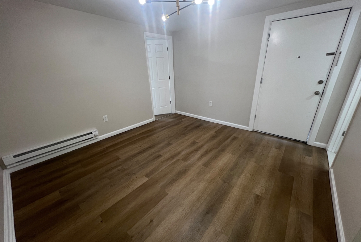 5 Straight St. Apt. 2