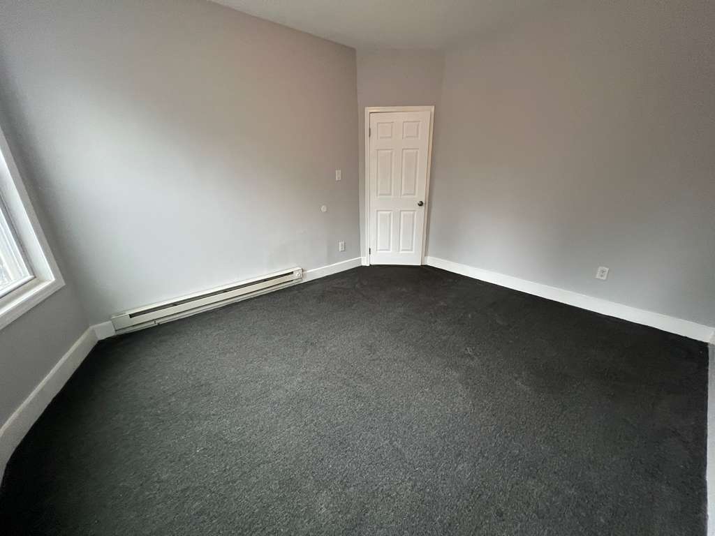 194 W Broadway Apt. 2F