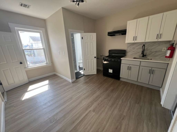 97 Cedar St Apt. 2B
