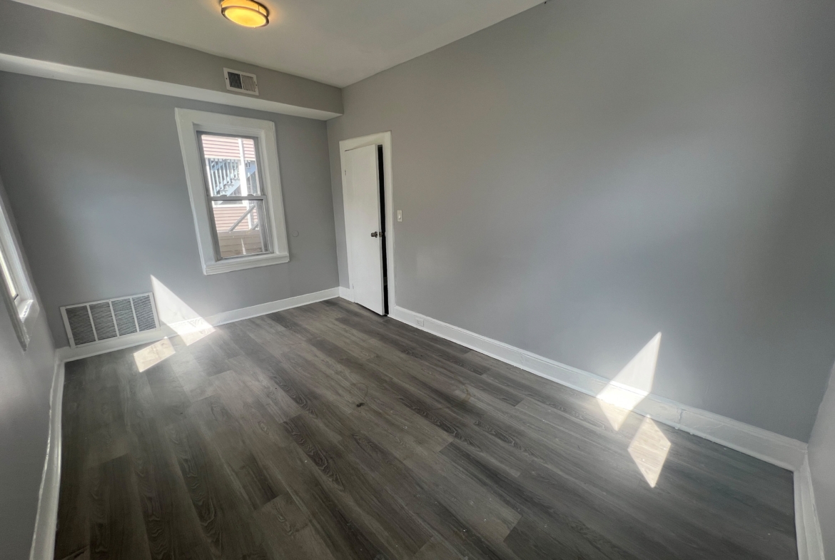 326 Grand St. Apt. 2R