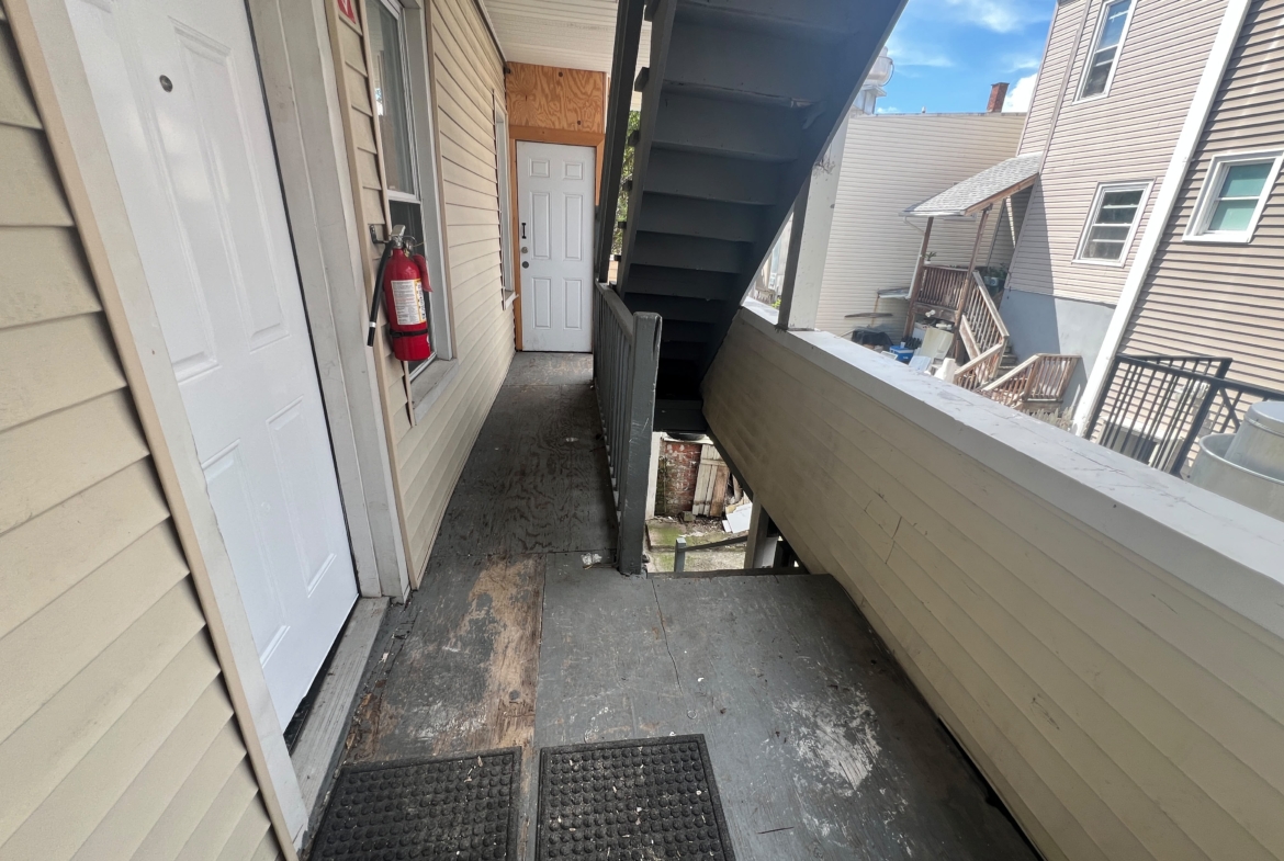 326 Grand St. Apt. 2R