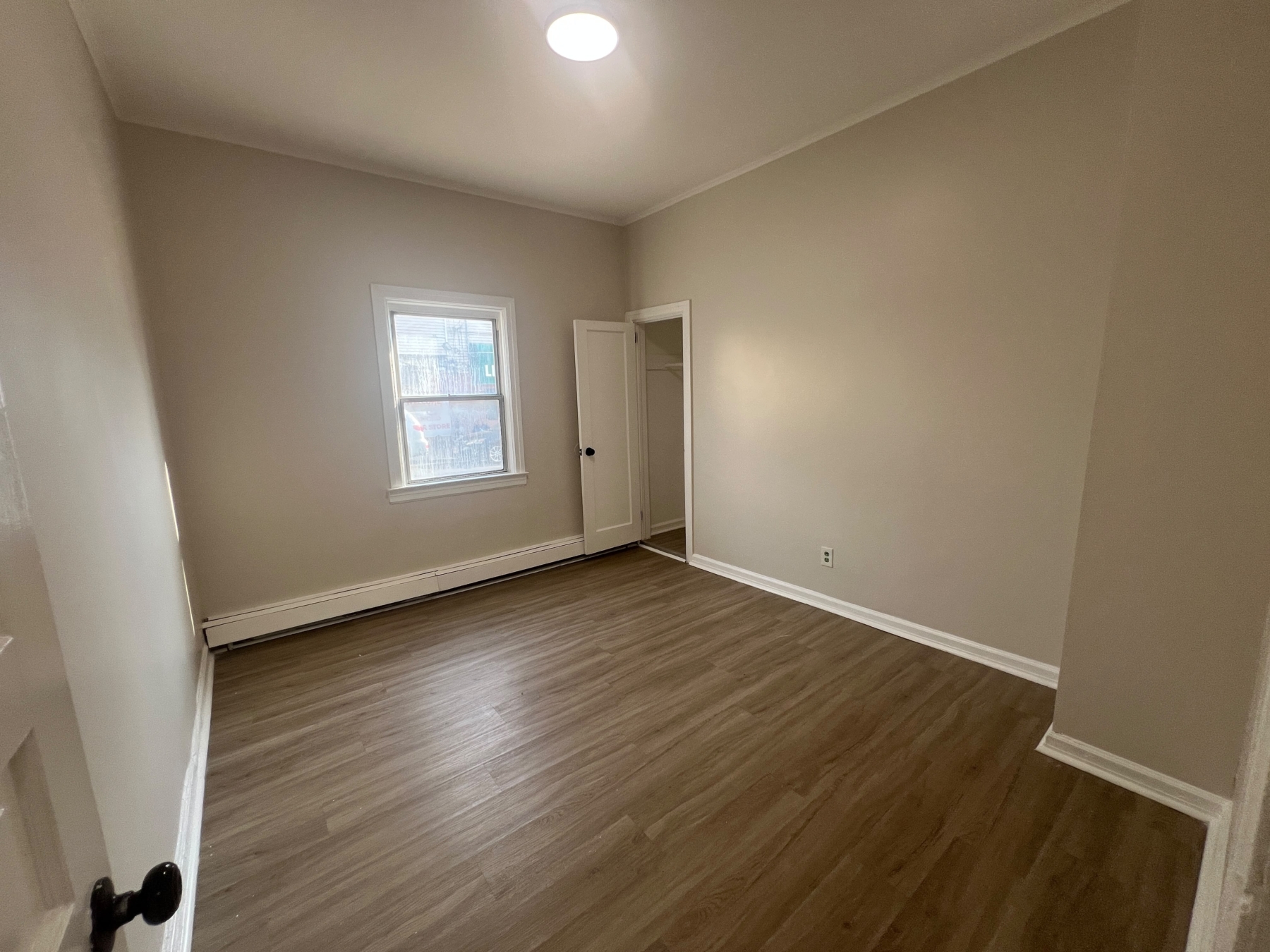 95 Cedar St. Apt. 1